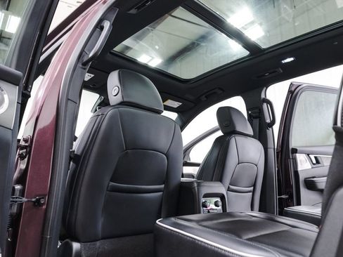 Used 2026 Buick Enclave Avenir w/ LPO, Floor Liner Package AWD/4WD image 29