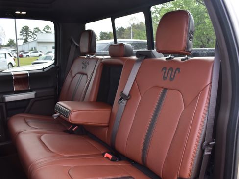 Used 2018 Ford F150 King Ranch image 28