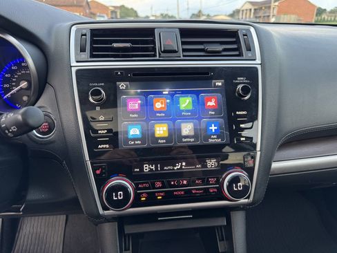 Used 2018 Subaru Outback 3.6R Touring w/ Popular Package #3 image 40