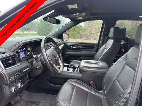 Used 2021 GMC Yukon XL Denali image 5