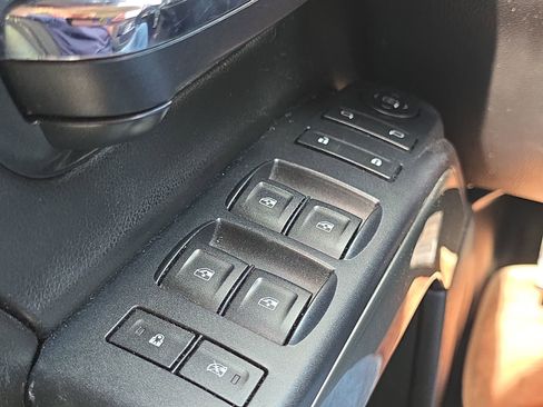 Used 2016 Chevrolet Silverado 1500 LT w/ Texas Edition image 13