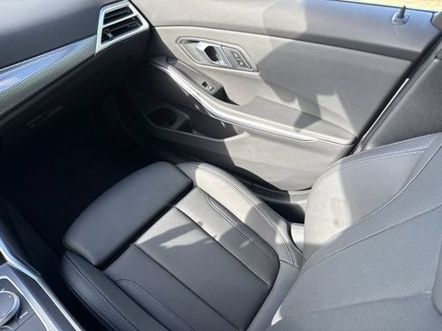 Used 2025 BMW 330i xDrive Sedan AWD/4WD image 15