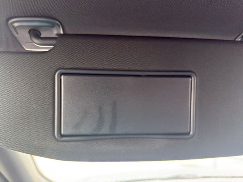 Used 2024 Jeep Grand Cherokee Limited image 25