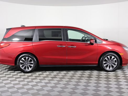 Certified 2023 Honda Odyssey EX-L image 5