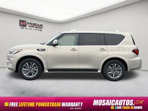 Used 2023 INFINITI QX80 Luxe w/ Cargo Package AWD/4WD image 4