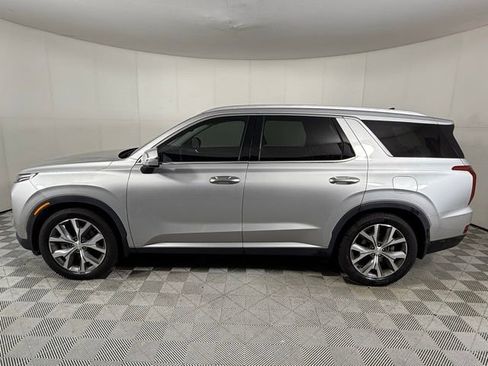 Used 2022 Hyundai Palisade SEL w/ Premium Package image 3