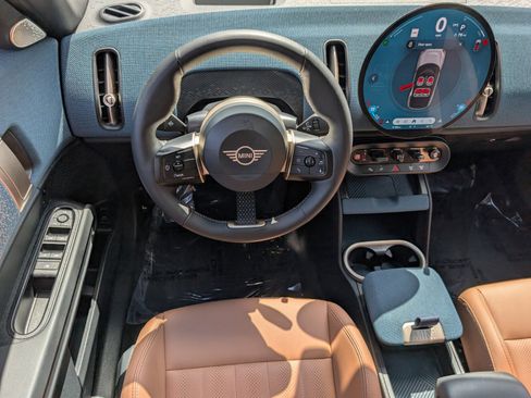 Used 2025 MINI Cooper Countryman S image 13