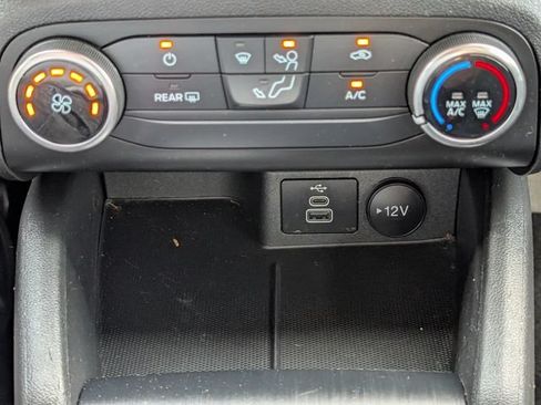 Used 2024 Ford Escape FWD image 18