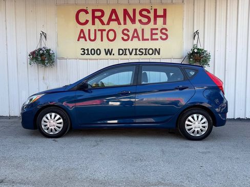 Used 2015 Hyundai Accent GS FWD image 6