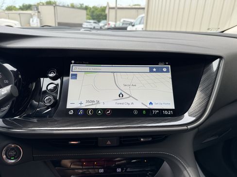 Used 2022 Buick Envision Essence w/ Technology Package I FWD image 17