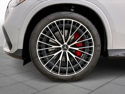 New 2026 Mercedes-Benz GLC 43 AMG 4MATIC image 11