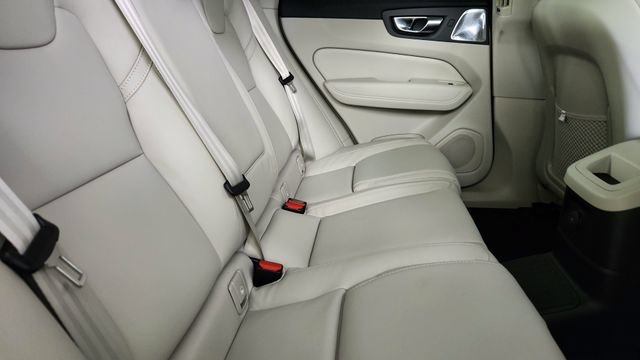 Used 2027 Volvo XC60 T8 Ultra AWD/4WD image 32