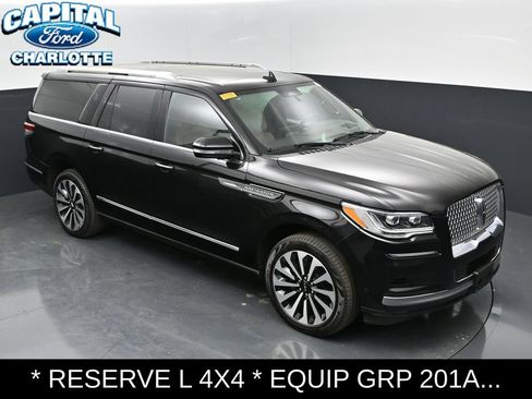 Used 2024 Lincoln Navigator L Reserve AWD/4WD image 28