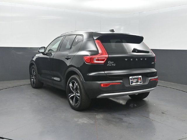 Used 2023 Volvo XC40 B5 Core w/ Convenience Package AWD/4WD image 33