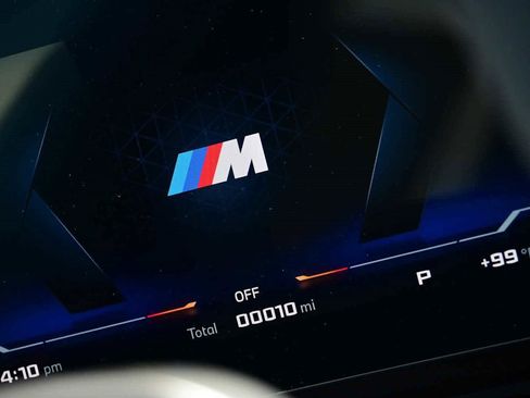 Certified 2025 BMW M235i xDrive w/ Premium Package AWD/4WD image 18