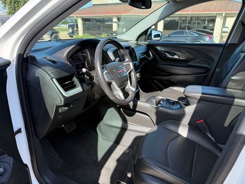 Used 2019 GMC Terrain SLT w/ Preferred Package FWD image 12