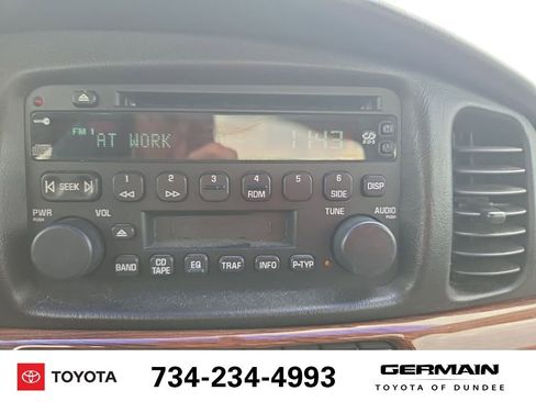 Used 2004 Buick Le Sabre Custom image 23