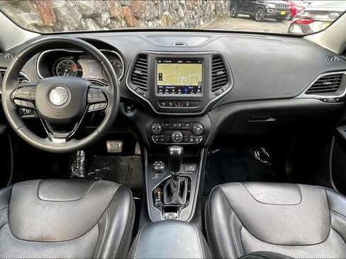 Used 2023 Jeep Cherokee Altitude Lux image 15