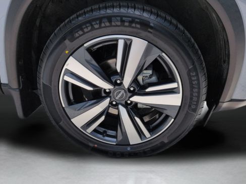 Used 2023 Nissan Rogue SL w/ SL Premium Package FWD image 13