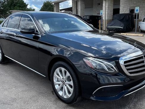 Used 2018 Mercedes-Benz E 300 4MATIC w/ Premium 1 Package image 2