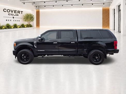 Used 2017 Ford F350 Platinum w/ Platinum Ultimate Package AWD/4WD image 7