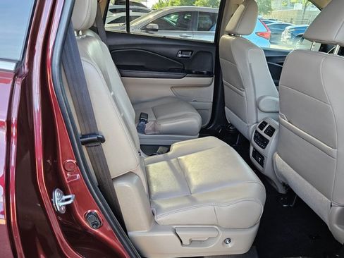 Used 2022 Honda Pilot Touring image 20