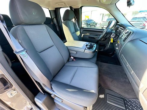 Used 2013 Chevrolet Silverado 1500 LT image 24