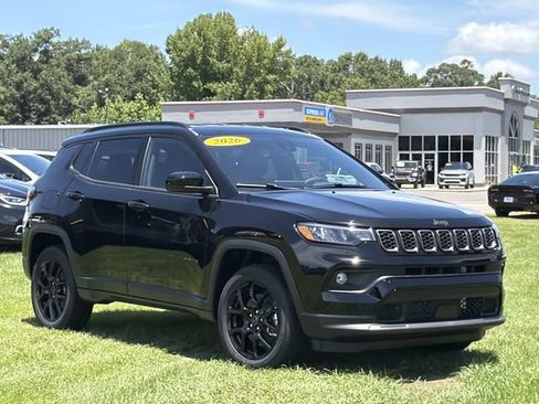 New 2026 Jeep Compass Latitude AWD/4WD image 17