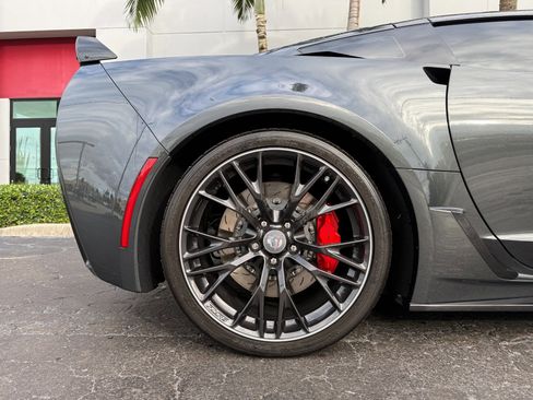 Used 2019 Chevrolet Corvette Z06 image 5