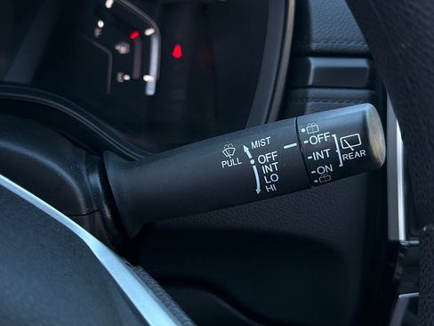 Used 2020 Honda CR-V LX image 17