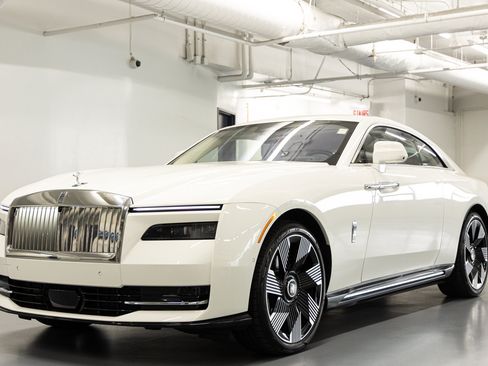 Certified 2024 Rolls-Royce Spectre w/ Spectre Launch Package AWD/4WD image 2