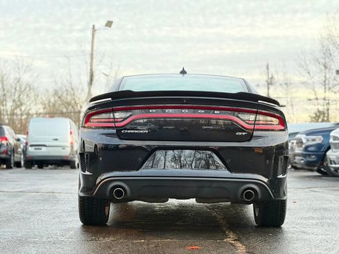 Used 2021 Dodge Charger GT image 4