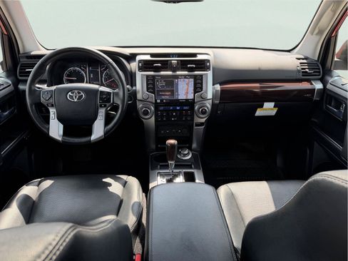 Used 2023 Toyota 4Runner Limited AWD/4WD image 19