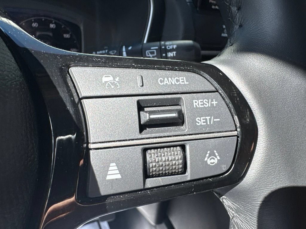 Used 2026 Honda Passport RTL image 17