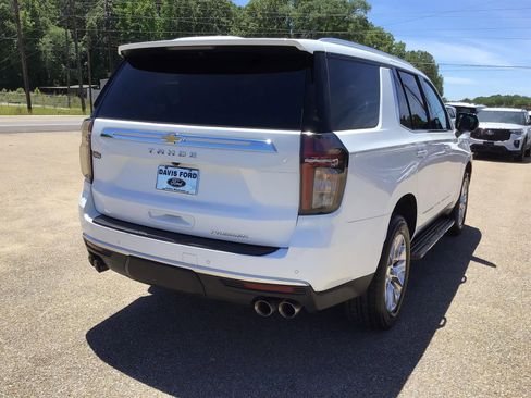 Used 2023 Chevrolet Tahoe Premier AWD/4WD image 10