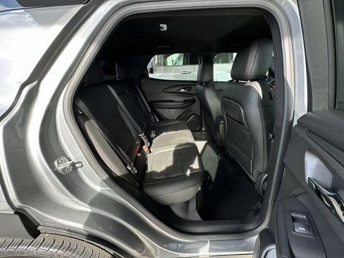 Certified 2025 Chevrolet TrailBlazer RS FWD image 24