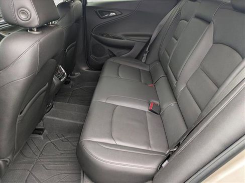 Used 2022 Chevrolet Malibu Premier image 18