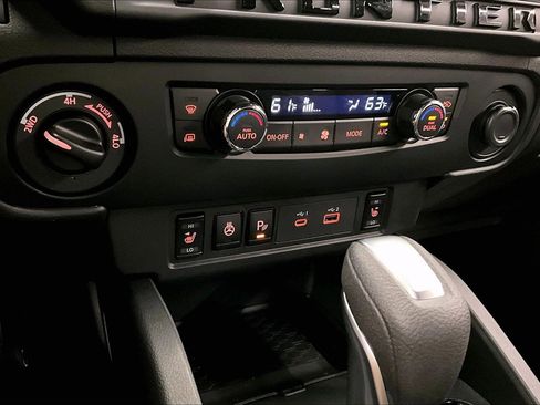New 2026 Nissan Frontier SV w/ SV Convenience Package AWD/4WD image 27