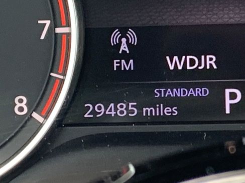 Used 2023 Nissan Rogue SV FWD image 10