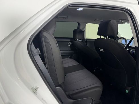 Used 2024 Hyundai Ioniq 5 SEL RWD image 28