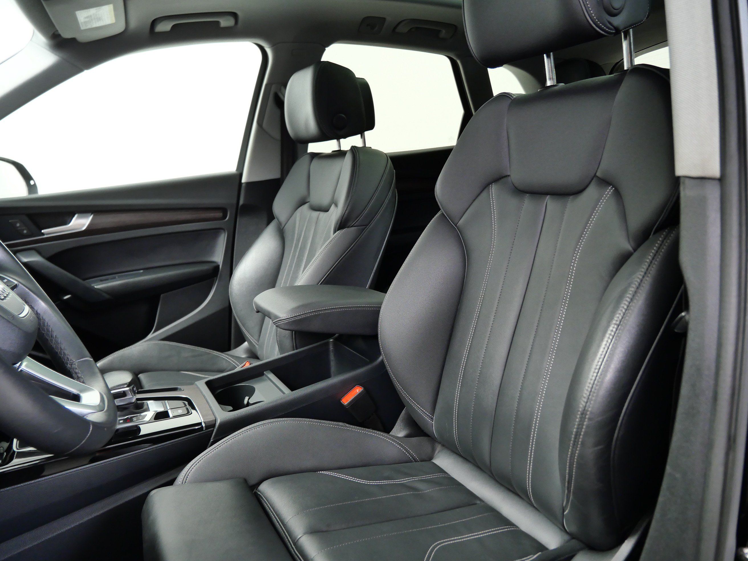 Used 2024 Audi Q5 e Premium AWD/4WD image 15