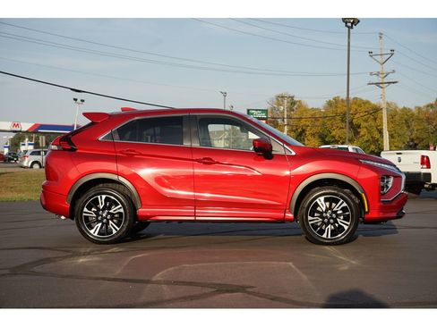 New 2025 Mitsubishi Eclipse Cross SEL image 2