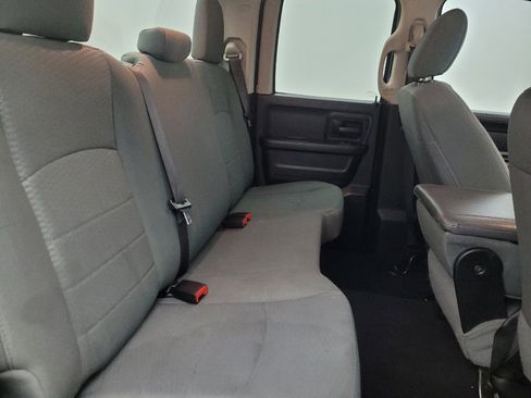 Used 2019 RAM 1500 Express w/ Express Value Package RWD image 19