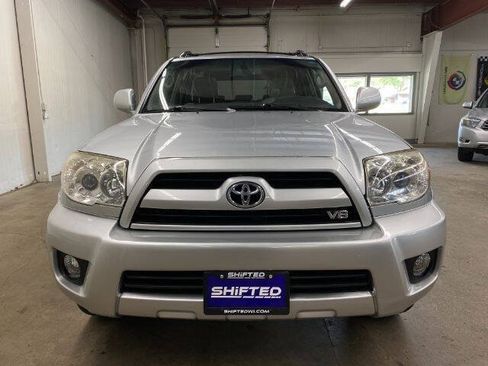 Used 2008 Toyota 4Runner Limited AWD/4WD image 7