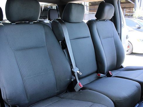Used 2017 Ford F150 XLT RWD image 18