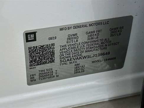 Used 2020 Buick Enclave Essence image 12