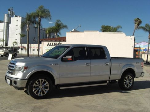 Used 2013 Ford F150 Lariat w/ Luxury Equipment Group AWD/4WD image 4