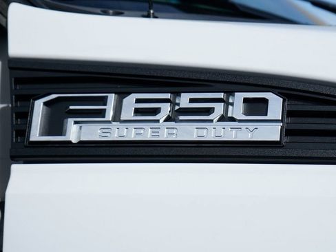 Used 2016 Ford F650 2WD Regular Cab Super Duty image 48
