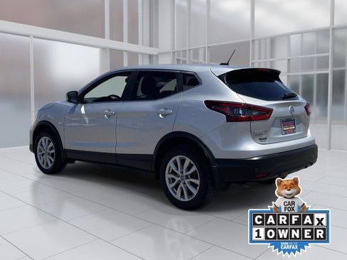 Certified 2022 Nissan Rogue Sport S FWD image 4