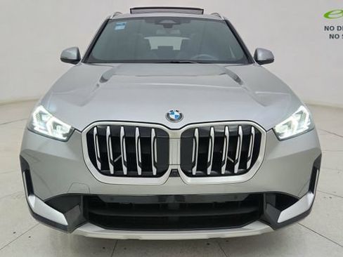 Used 2025 BMW X1 xDrive28i AWD/4WD image 13